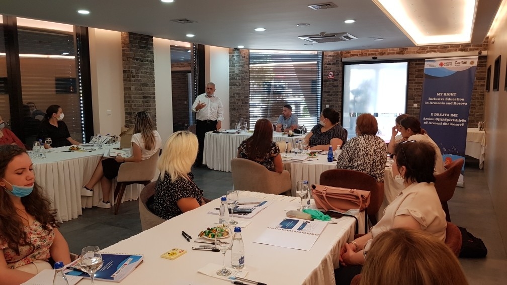 Caritas Kosova organizon trajnim në fushën e Arsimit Gjithëpërfshirës