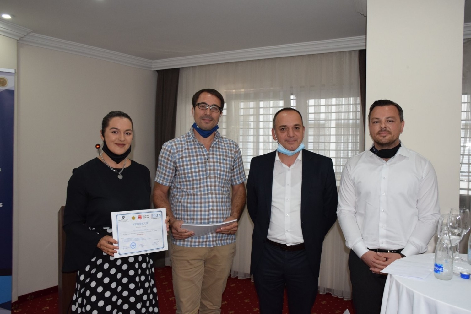 Certifikohen 25 psikologë, edukatorë, pedagogë dhe asistentë mbështetës për arsimin gjithpërfshirës